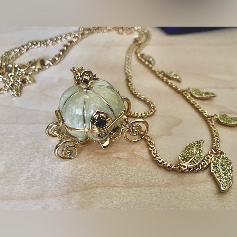 Brand New Kidada Jones Disney couture Necklace Cream Pumpkin Necklace